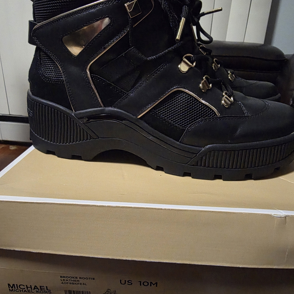 Michael Kors Women's Black and Gold Boots